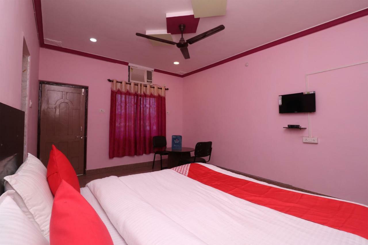Oyo 31112 Hotel Abhinandan Palace Райпур Экстерьер фото